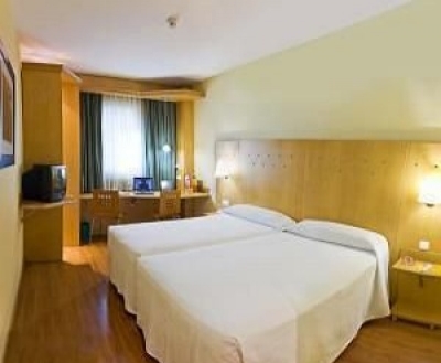 Cheap hotel in Alcala de Henares 3356