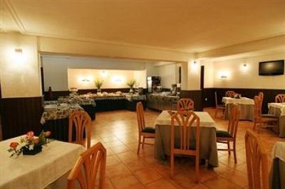 Cheap hotel in Caceres 3361