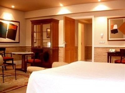 Cheap hotel in Madrid 3362