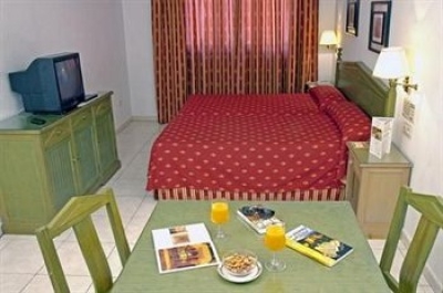 Cheap hotel in Granada 3400