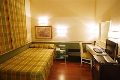 Madrid hotels 3445