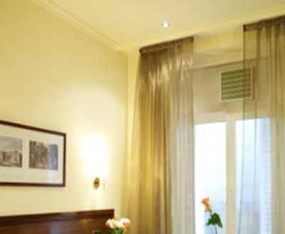 Cheap hotel in Madrid 3447