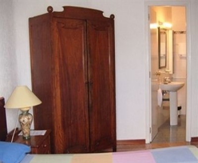Cheap hotels on the Madrid 3481