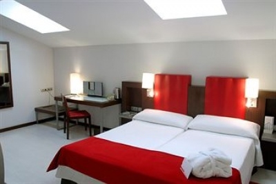 Cheap hotel in Catalonia 3492
