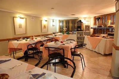 Find hotels in Jerez De La Frontera 3505