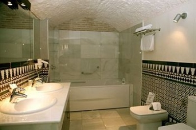 Cheap hotel in Toledo 3517