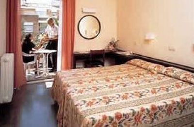 Cheap hotel in Lloret De Mar 3537