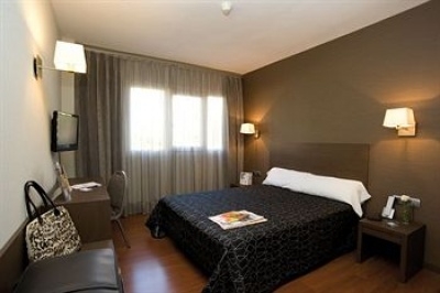 Cheap hotels on the Madrid 3555