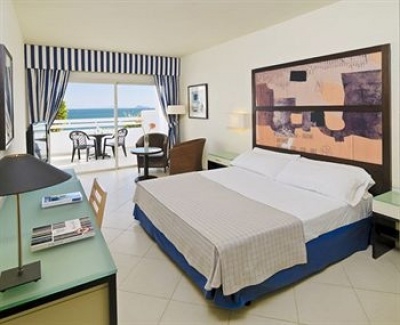 Find hotels in Estepona 3606