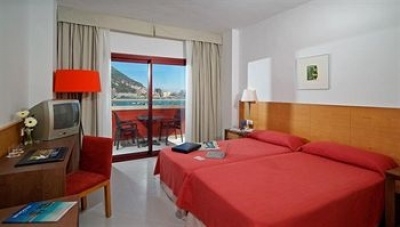 Cheap hotel in La Linea De La Concepcion 3628