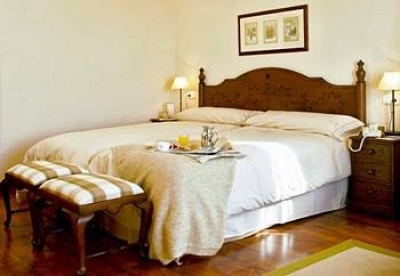 Cheap hotel in Monachil 3660