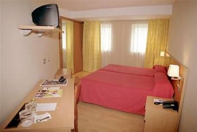 Lugo hotels 3677