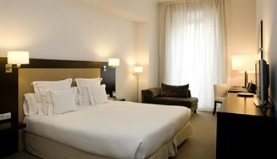 Cheap hotel in Malaga 3680
