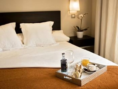 Cheap hotels on the Madrid 3760
