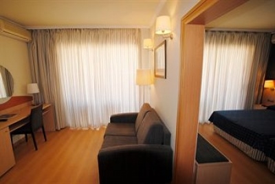 Find hotels in Salou 3829