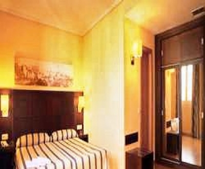 Find hotels in Madrid 3838