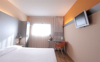 Child friendly hotel in Figueres 3843