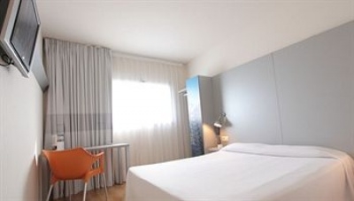 Find hotels in Figueres 3843