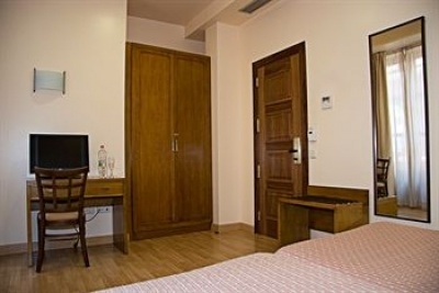 Granada hotels 3850