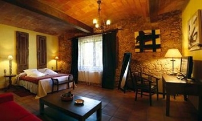 Cheap hotel in Cassa De La Selva 3867
