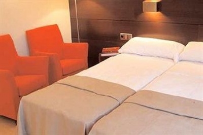 Cheap hotel in Catalonia 3950