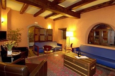 Cheap hotels on the Catalonia 4200