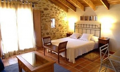 Cheap hotel in Torremenga 4202