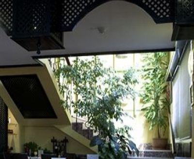 Cheap hotel in Madrid 4560