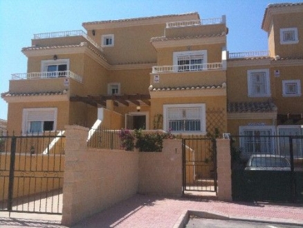 Torrevieja property: Townhome to rent in Torrevieja 13912