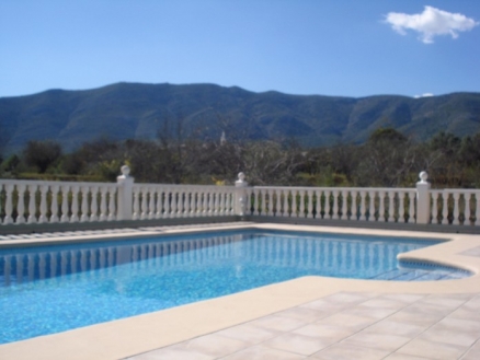 Parcent property: Villa for sale in Parcent, Spain 25068