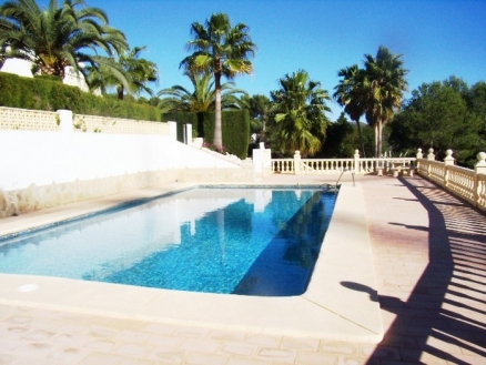 Moraira property: Bungalow for sale in Moraira, Spain 25072