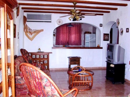 Denia property: Villa with 2 bedroom in Denia 25079