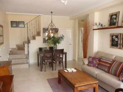San Cayetano property: Apartment for sale in San Cayetano, Spain 25316