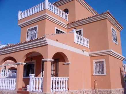 Algorfa property: Villa to rent in Algorfa 2694