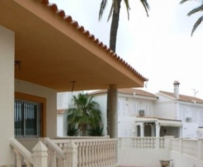 San Juan De Los Terreros property: Villa with 4 bedroom in San Juan De Los Terreros, Spain 28848