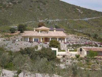Puerto Lumbreras property: Villa for sale in Puerto Lumbreras 28929