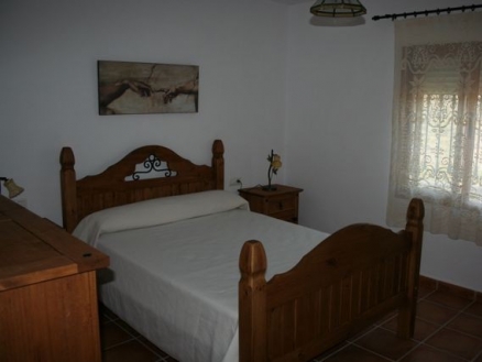 Frigiliana property: Villa to rent in Frigiliana, Malaga 31488