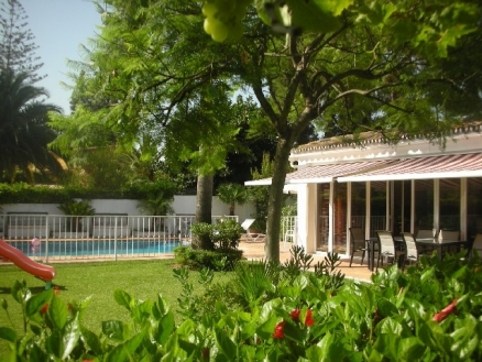 San Pedro de Alcantara property: Villa with 4 bedroom in San Pedro de Alcantara 31962