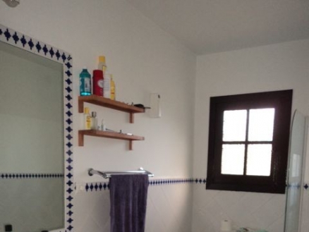 Las Chapas De Marbella property: Villa with 5 bedroom in Las Chapas De Marbella 32024