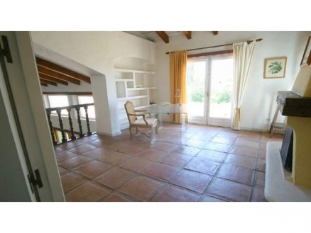 El Paraiso property: Villa to rent in El Paraiso, Malaga 32132