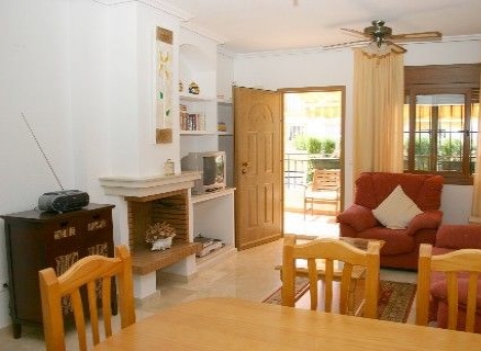 Alicante property: Townhome in Alicante to rent 32937