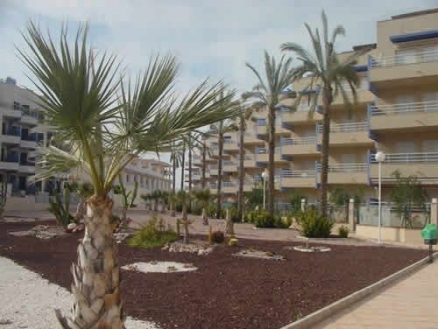Dehesa De Campoamor property: Apartment to rent in Dehesa De Campoamor 32948
