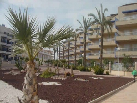 Dehesa De Campoamor property: Apartment to rent in Dehesa De Campoamor 32948