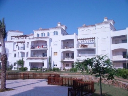 Roldan property: Apartment to rent in Roldan 32966