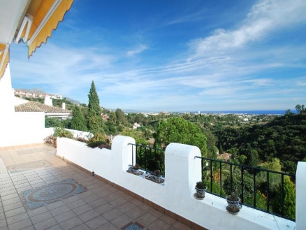 Benahavis property: Penthouse for sale in Benahavis 33545