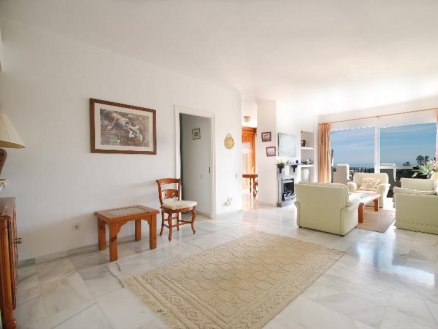 Benahavis property: Penthouse with 3 bedroom in Benahavis, Spain 33545