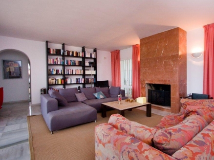 Estepona property: Villa for sale in Estepona, Malaga 33550