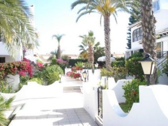 Villamartin property: Alicante property | 2 bedroom Apartment 4129
