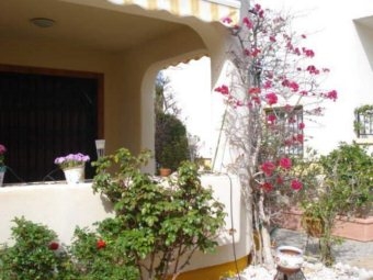 Villamartin property: Villa with 3 bedroom in Villamartin 4202