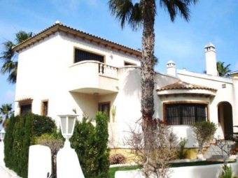 Villamartin property: Villa for sale in Villamartin 4202